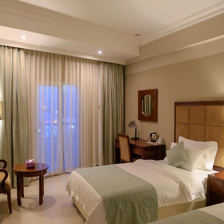Muscat Inn Hotel 외부 사진
