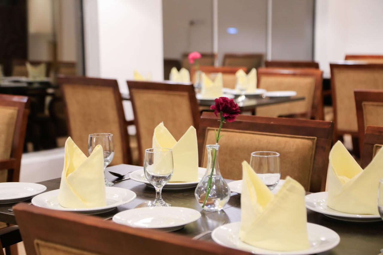 Muscat Inn Hotel 외부 사진